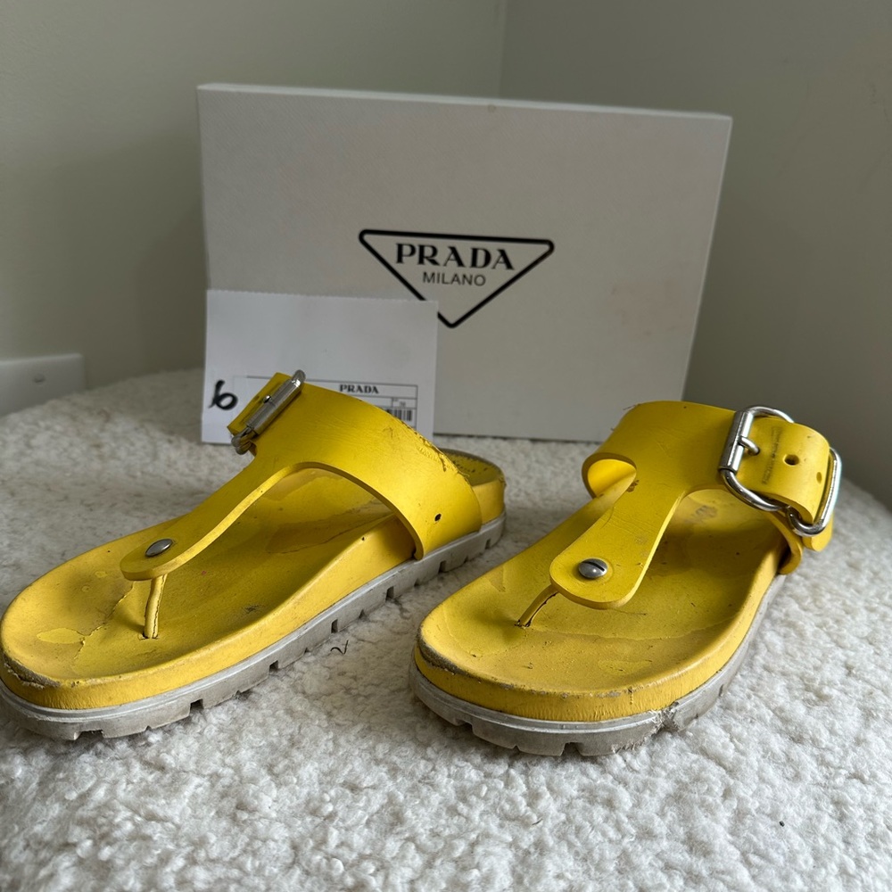 Prada Yellow Slide Sandals. Size 38 - Picture 4 of 6